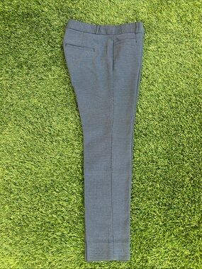 Banana Republic Sloan PaternWomen's Straight-Leg Dress Pants in Navy Micro-Check